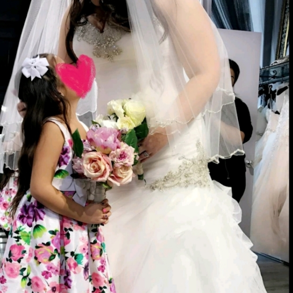 Allure Bridal Wedding Dress Size 18 - Picture 6 of 8
